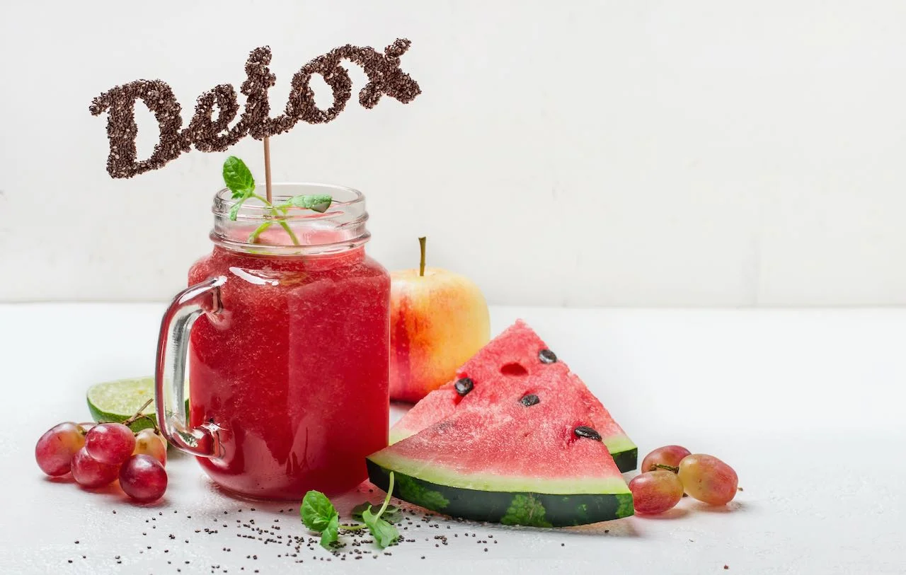 Detox-watermelon-smoothies-and-ingredients.-The-word-detox-from-chia-seeds.jpeg